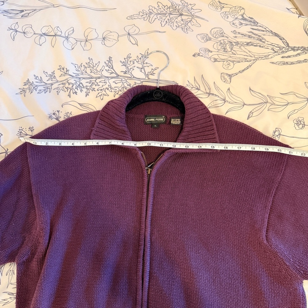 JEANNE PIERRE Women's Zip-Up Sweater in Rich Burgundy - Picture 7 of 10